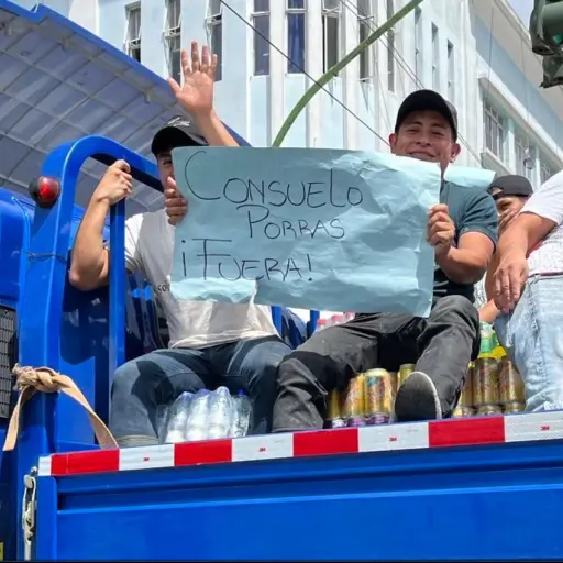 vendedores-sector-mariscos-mercado-la-terminal.jpg ,