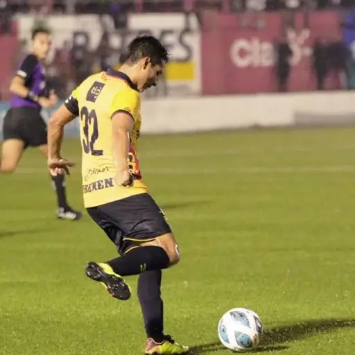 renato-sequen-lesionado-seleccion-nacional-octubre-2023.jpg ,