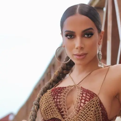 anitta-publinews-octubre-2023-2.jpeg ,