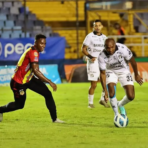 comunicaciones-ante-zacapa-por-el-apertura-2023-noviembre-2023-1.jpg ,