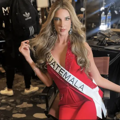 Miss-Guatemala-publinews-noviembre-2023-2.png ,