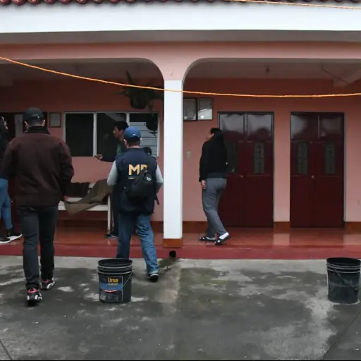 allanamientos-caso-hospital-chimaltenango.jpeg ,
