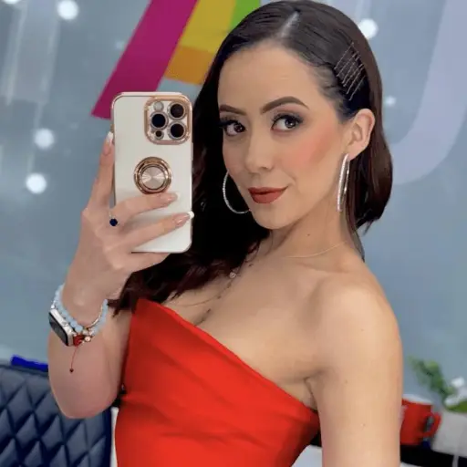 Danna-Castillo-publinews-diciembre-2023-.png ,