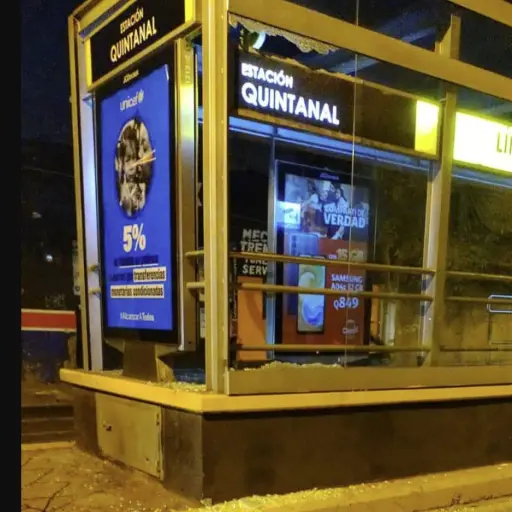 vandalizan-estacion-transmetro-diciembre-2023.jpg ,