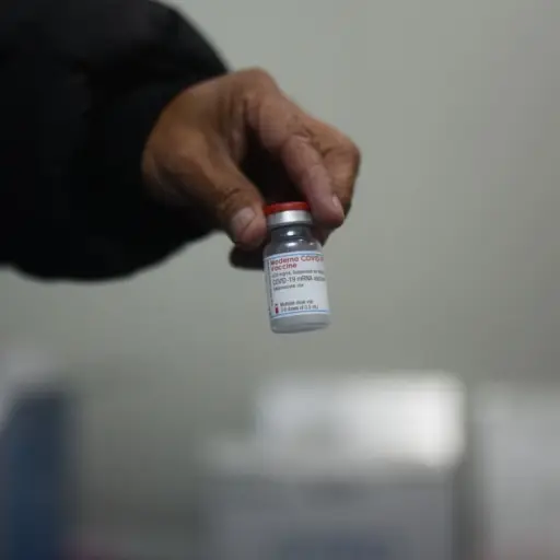 vacuna-contra-la-covid-19-moderna-foto-edwin-bercian.jpg ,