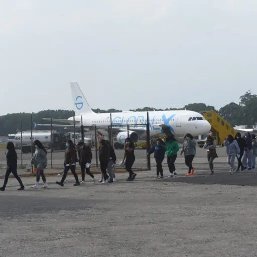 Guatemaltecos-retornados-29-de-diciembre-2023-scaled-1.jpg ,