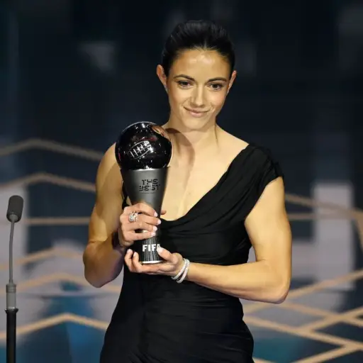 aitana-bonmati-mejor-jugadora-the-best-fifa-2023-enero-2024-1.jpg ,