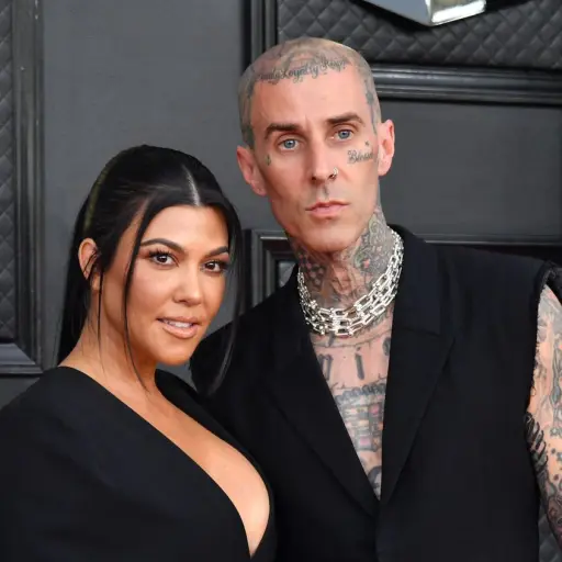 Travis-Barker-Korutney.jpeg ,