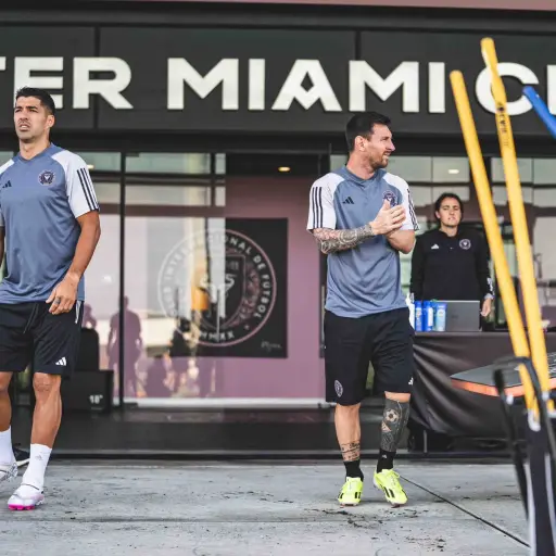 suarez-messi-inter-miami.jpg ,