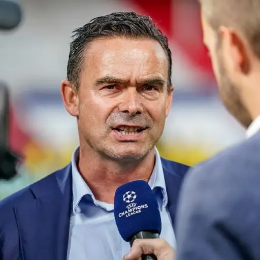 overmars-suspendido-fifa.jpg ,