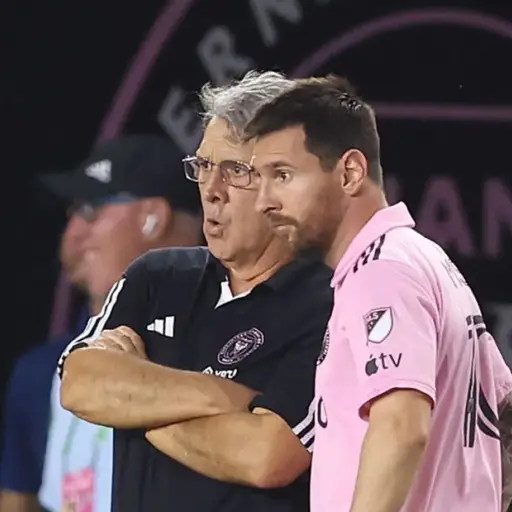 inter-miami-lionel-messi-y-gerardo-tata-martino-enero-2024.jpg ,