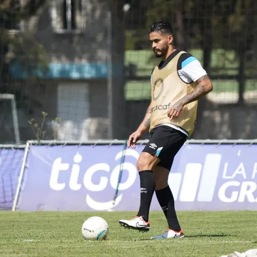 carlos-salvador-estrada-seleccion-de-guatemala-enero-2024-scaled-1.jpeg ,