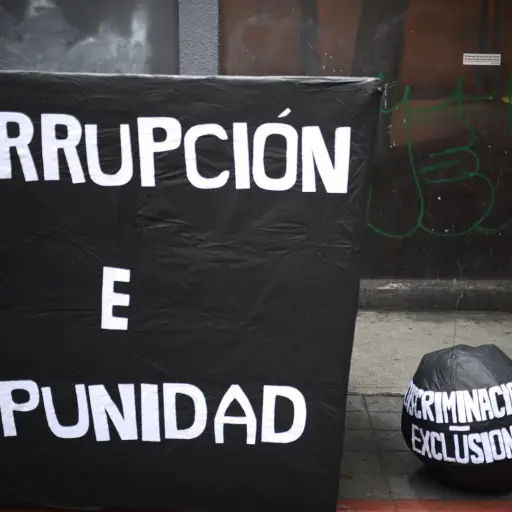 manifestacion-frente-congreso-corrupcion-emisoras-unidas2.jpg ,