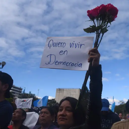 manifestacion-capital-arevalo-indigenas-emisoras-unidas3.jpeg ,