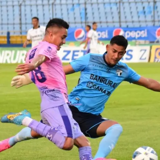 oscar-santis-se-suma-a-los-legionarios-enero-2024-2.jpg ,