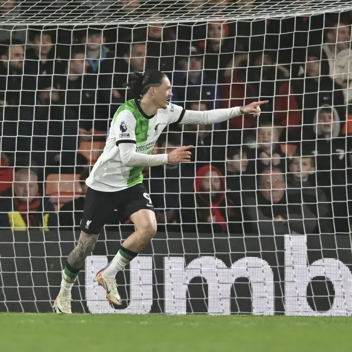 liverpool-gana-y-es-lider-de-premier-league-enero-2024.jpg ,