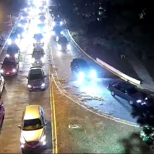 cuatro-carriles-bulevar-san-cristobal-enero-2024-1.jpg ,