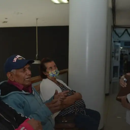 luis-arturo-chavez-director-hospital-roosevelt-emisoras-unidas.jpg ,