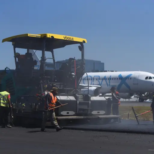 pista-aeropuerto-internacional-la-aurora-emisoras-unidas9-scaled-1.jpeg ,