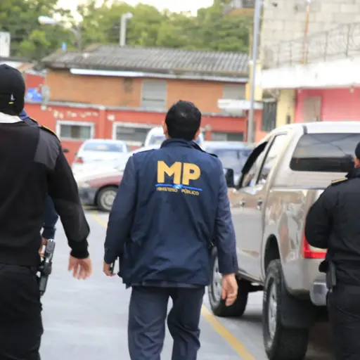 allanamientos-sedicion-emisoras-unidas2.jpg ,