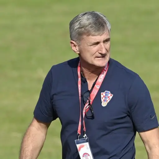 robert-jarni-destituido-como-tecnico-de-la-sub-17-de-croacia-febrero-2024-1.jpg ,