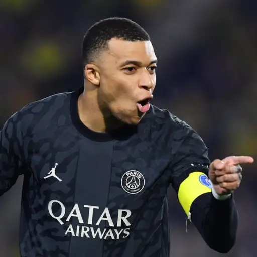 kylian-mabppe-ya-habria-firmado-contrato-con-real-madrid-febrero-2024-1.jpg ,