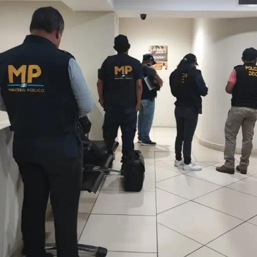 allanamiento-aeronautica-emisoras-unidas.jpg ,