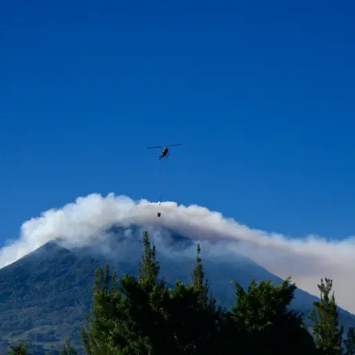 incendio-volcan-agua-emisoras-unidas3.jpeg ,