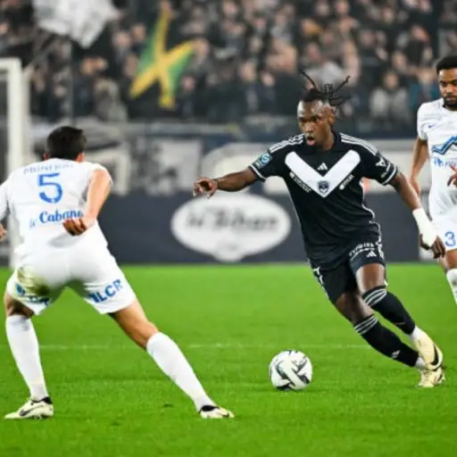 alberth-elis-burdeos.jpg ,