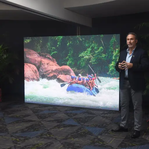 inguat-Harris-Whitbeck-plan-turismo-guatemala-emisoras-unidas1-scaled-1.jpeg ,