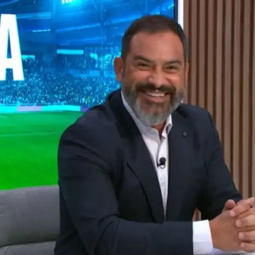 Carlos Ruiz, máximo goleador de la Selección de Guatemala - Apple TV