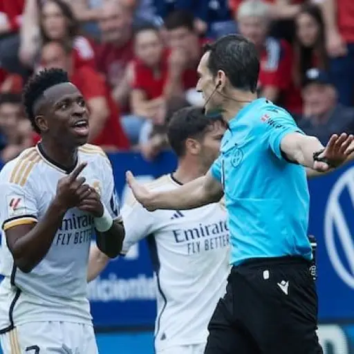 vinicius-arbitro-juan-martinez-munuera.jpg ,
