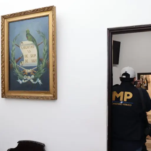 diligencia-ministerio-publico-bunker-congreso-emisoras-unidas4.jpeg ,