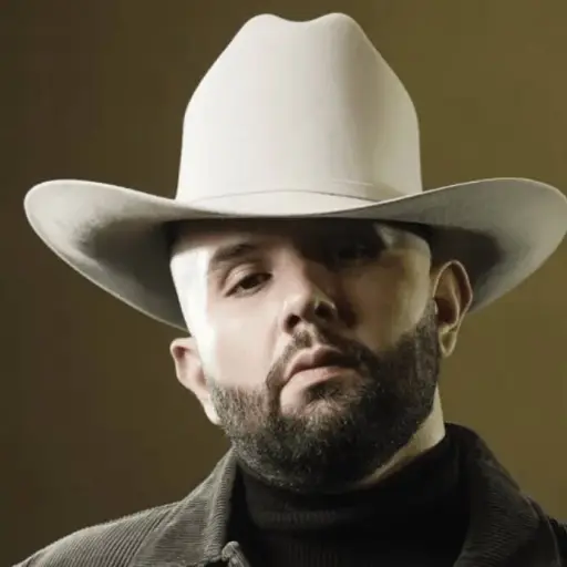 carin-leon-publinews-diciembre-2023-1.png ,