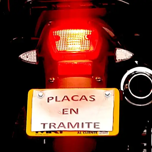 placas.en-tramite.png ,