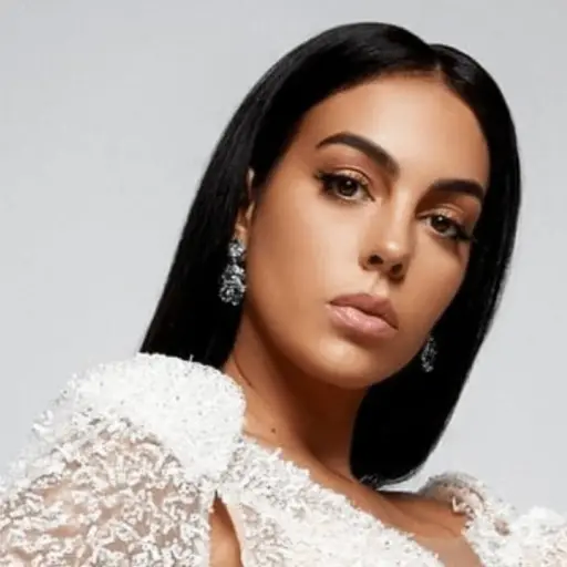 georgina-rodriguez-emisoras-unidaspng.png ,