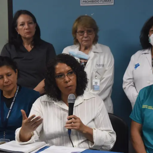 medicos-hospital-san-juan-de-dios-emisoras-unidas-scaled-1.jpeg ,