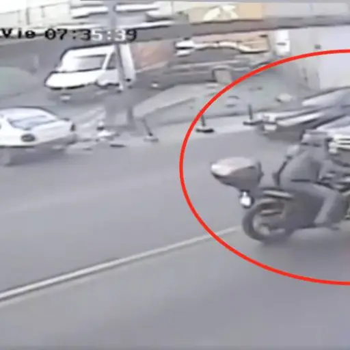 motorista-muere-tras-chocar-de-frente-con-otro-en-villa-hermosa.png ,