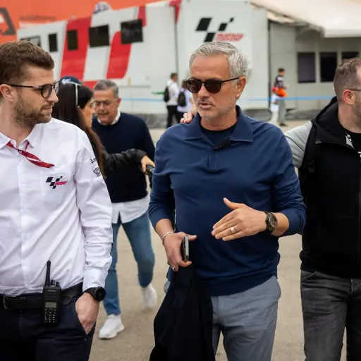 jose-mourinho-moto-gp-portugal-1.jpg ,