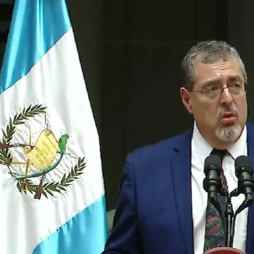 presidente-bernardo-arevalo-cumbre-agua-emisoras-unidas.jpg ,