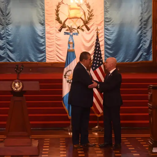 reunion-arevalo-mayorkas-guatemala-emisoras-unidas4-scaled-1.jpg ,