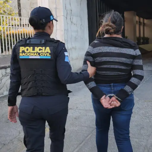 Robo-celulares-procesion-marzo.jpg ,