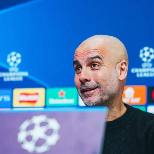 pep-guardiola-entrenador-manchester-city-scaled-1.jpeg ,