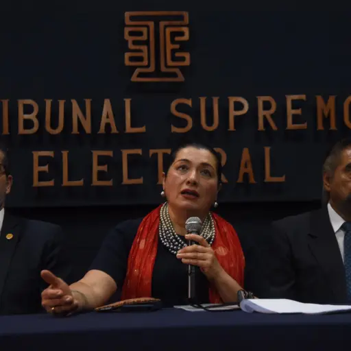 magistrados-tse-presidenta-blanca-alfaro-emisoras-unidas-scaled-1.jpeg ,