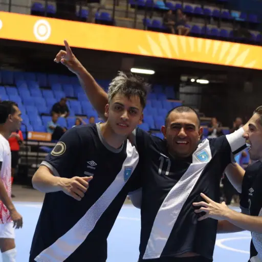 celebracion-guatemala-trinidad-y-tobago-1.jpg ,