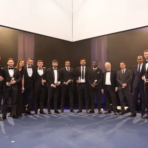 mendez-laing-equipo-temporada.jpeg ,