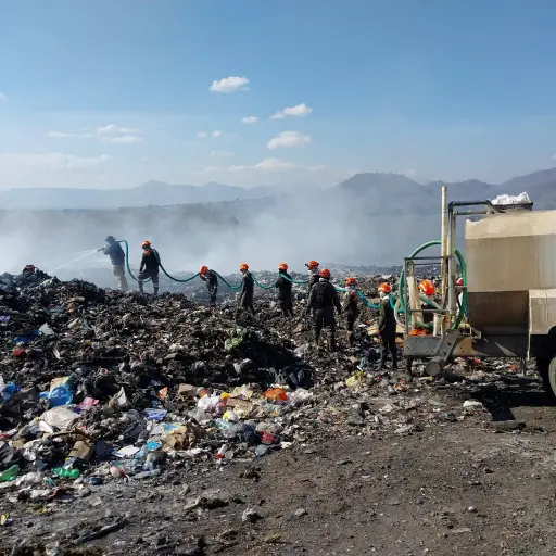 Incendio-foretal-cercano-al-Biotopo-del-Quetzal.jpg ,