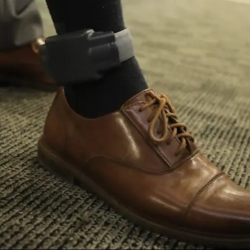 brazalete-electronico-control-telematico-emisoras-unidas.jpg ,