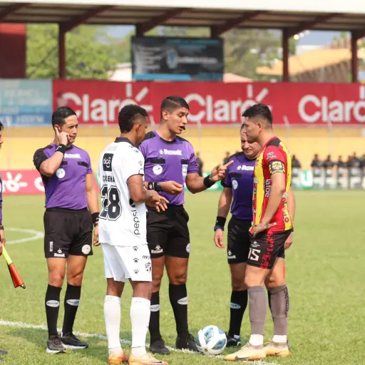 arbitro-zacapa-comunicaciones.jpg ,