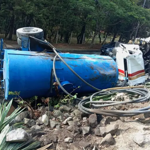 accidente-pipa-naranjo-emisoras-unidas.jpeg ,